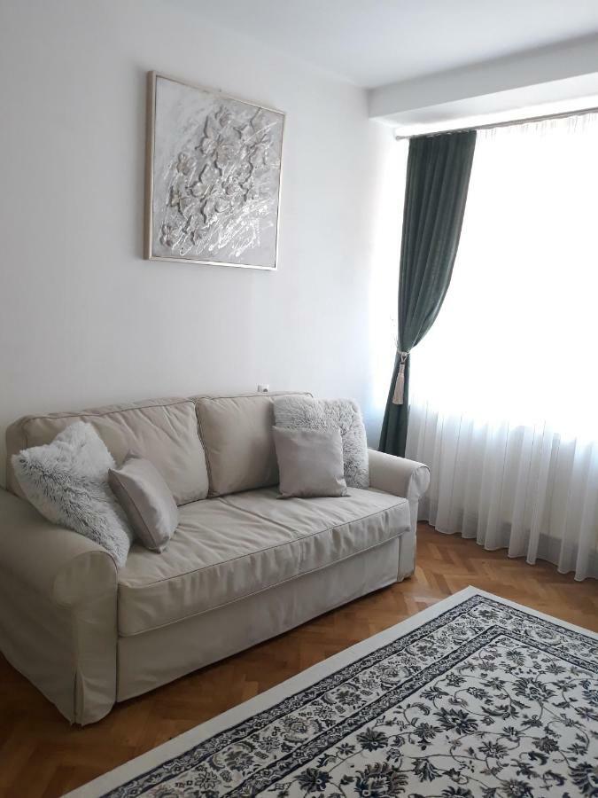 Apartment Bianco Central Sibiu Eksteriør bilde
